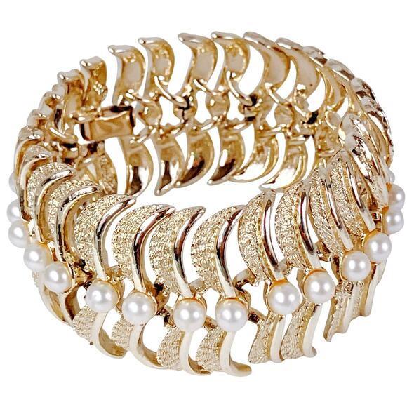 VTG Signed Kramer Mid Century Bracelet Gold Tone Faux Pearl Link Old Hollywood - Picture 13 of 16